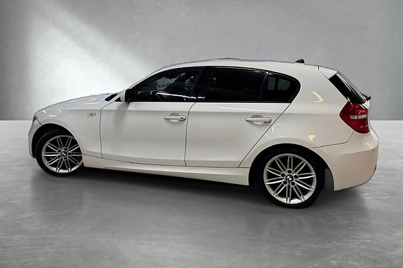 BMW 116d 5 of 23