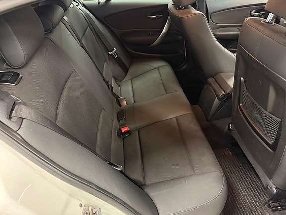 BMW 116d 13 of 23