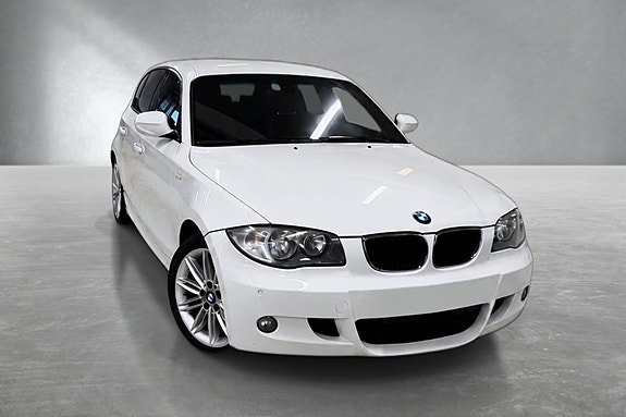 BMW 116d 3 of 23