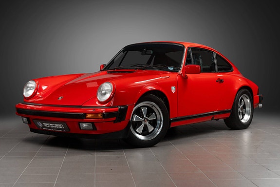Porsche 911 23 of 30