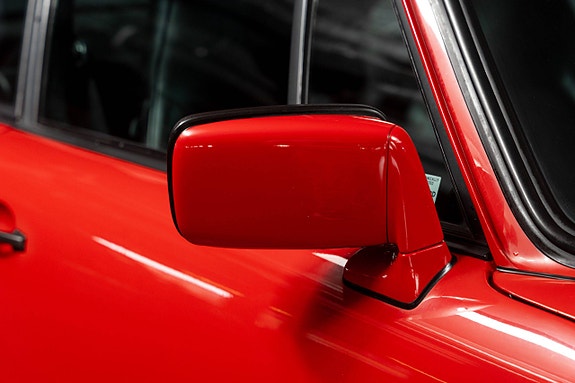 Porsche 911 13 of 30
