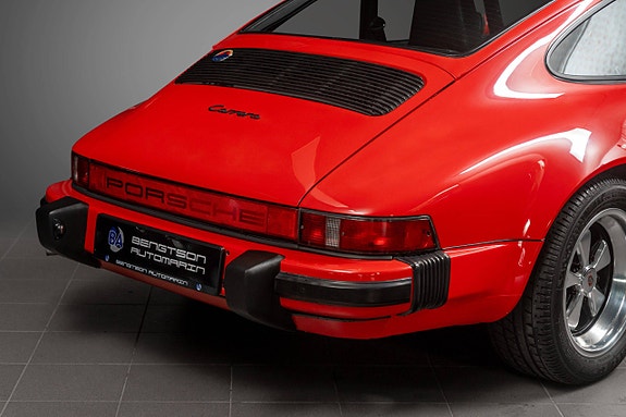 Porsche 911 2 of 30