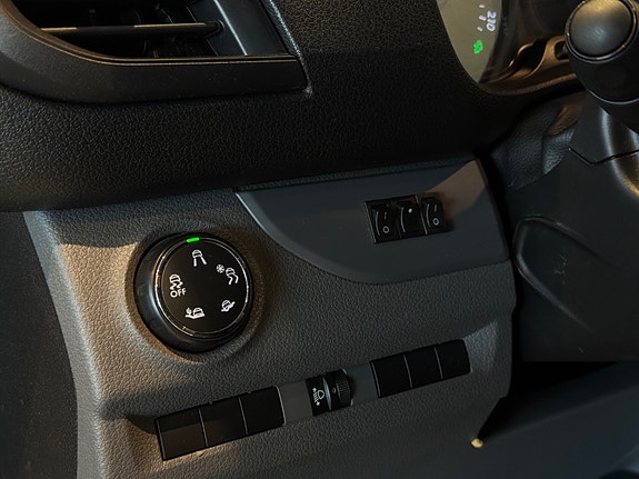 Toyota Proace 23 of 30