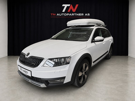 Skoda Octavia Scout 3 of 23