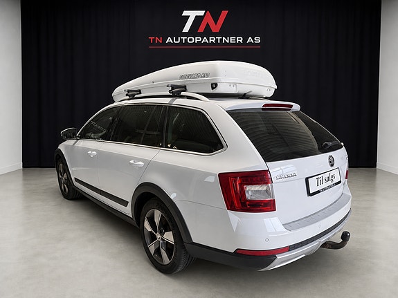 Skoda Octavia Scout 6 of 23