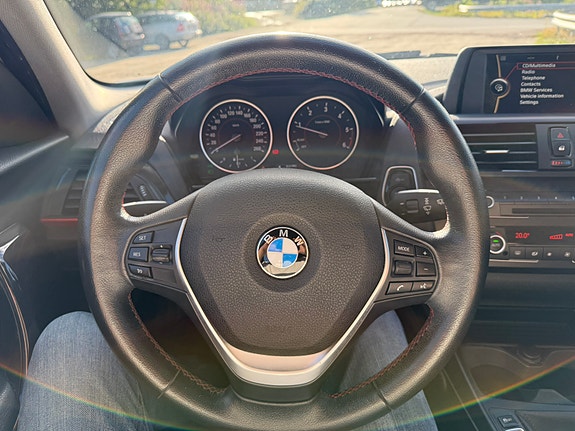 BMW 116d 11 of 15