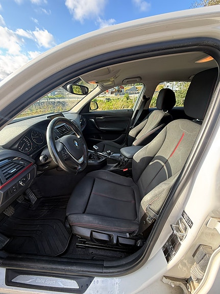 BMW 116d 13 of 15