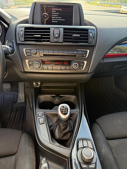 BMW 116d 10 of 15