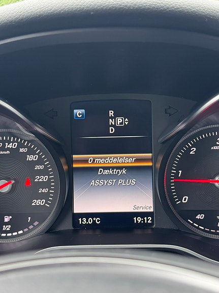 Mercedes-Benz C250 d 23 of 29