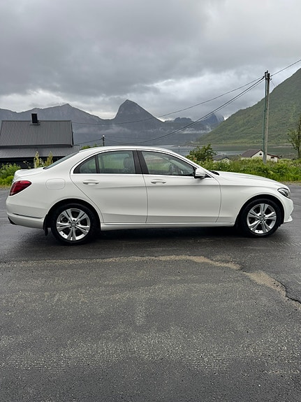 Mercedes-Benz C250 d 8 of 29