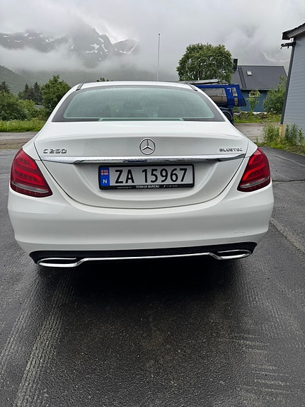 Mercedes-Benz C250 d 5 of 29