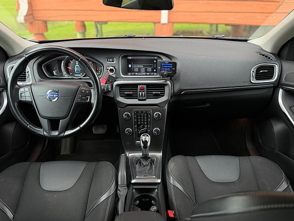 Volvo V40 19 of 21