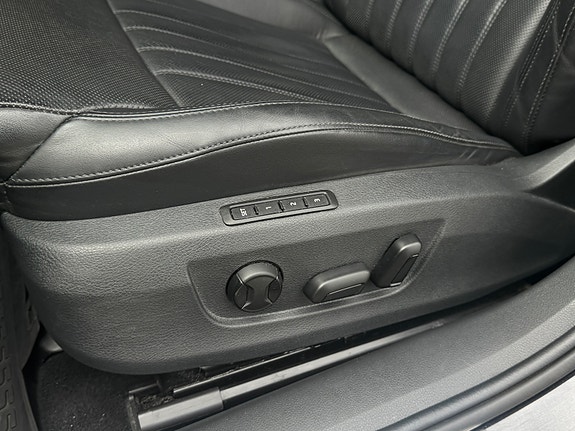 Skoda Superb 17 of 30