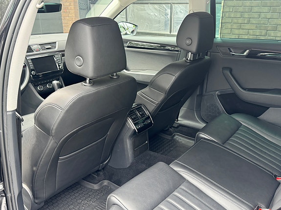 Skoda Superb 26 of 30