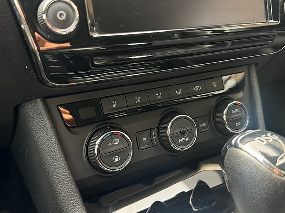 Skoda Superb 21 of 30