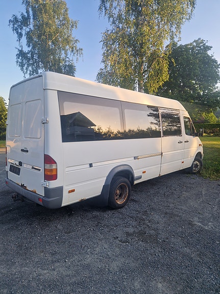 Mercedes-Benz 413CDI 3 of 29