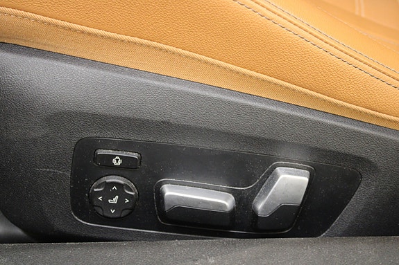 BMW M240i 26 of 30