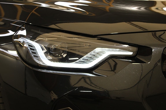 BMW M240i 10 of 30