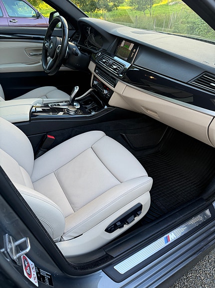 BMW 520d 27 of 30