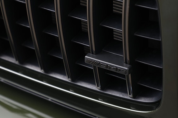 Mercedes-Benz G63 11 of 30