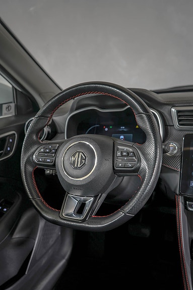 MG ZS EV 16 of 23
