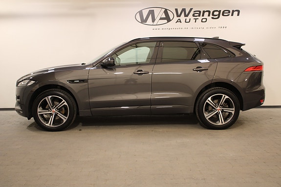 Jaguar F-PACE 4 of 30