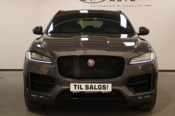 Jaguar F-PACE 2 of 30