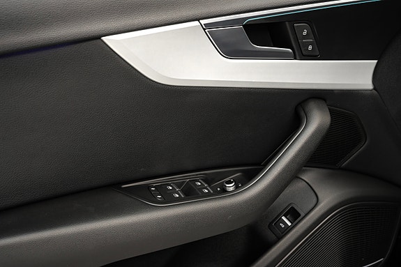 Audi A4 allroad 19 of 30