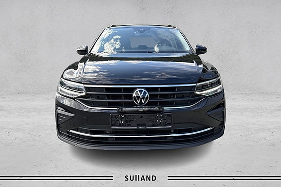 Volkswagen Tiguan 8 of 19
