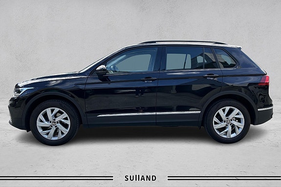 Volkswagen Tiguan 2 of 19