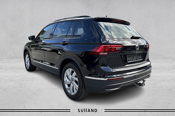 Volkswagen Tiguan 3 of 19