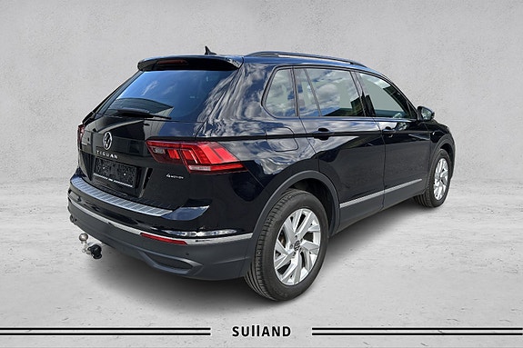 Volkswagen Tiguan 5 of 19