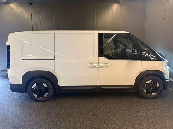 Kia PV5 5 of 24