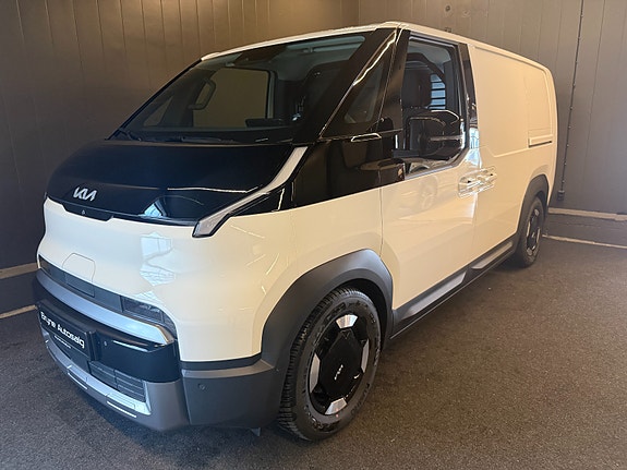 Kia PV5 2 of 24