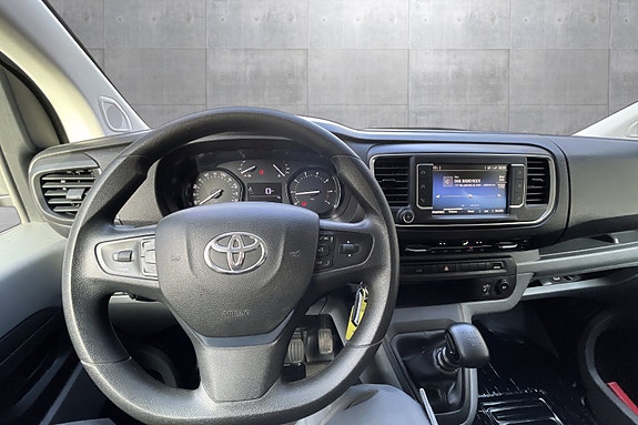 Toyota Proace 9 of 18