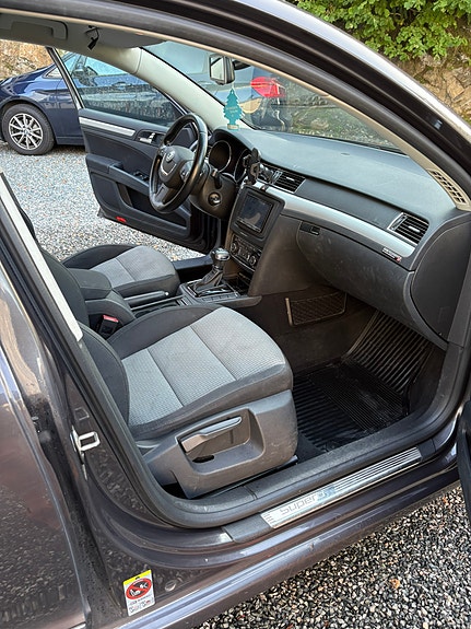 Skoda Superb 4 of 30