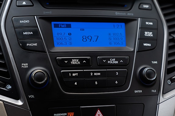 Hyundai Santa Fe 17 of 20