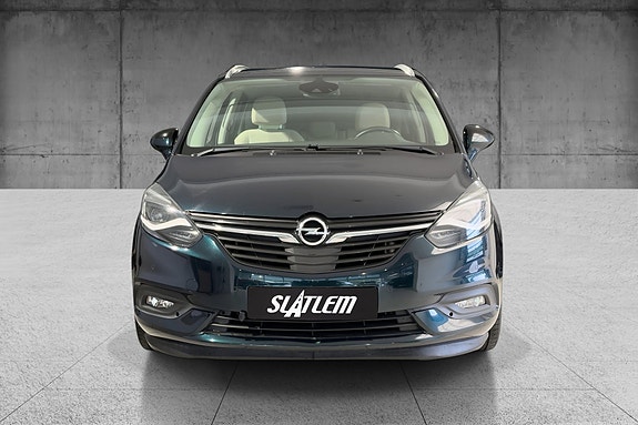 Opel Zafira Tourer 13 of 30