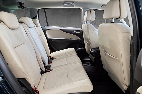 Opel Zafira Tourer 25 of 30