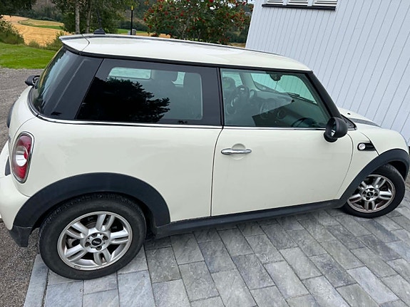 MINI One 14 of 15