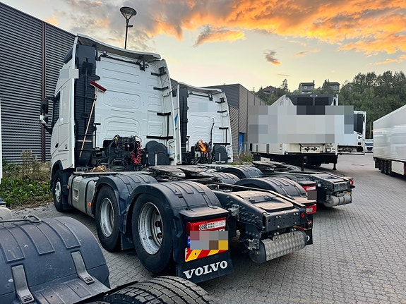 Volvo FH540 6x2 Trekkvogn – Flere kan kjøpes – Trenger reparasjon 4 of 14