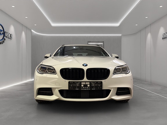 BMW 520d 5 of 30
