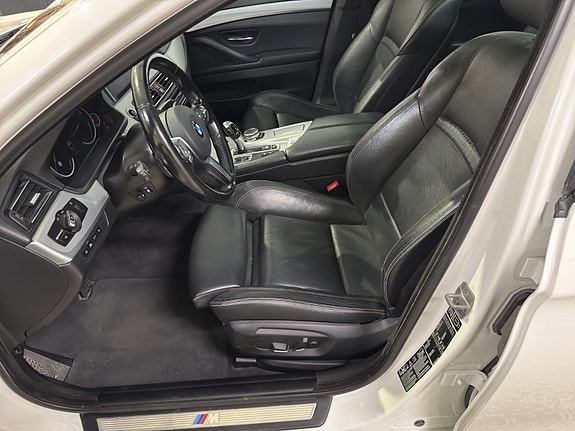 BMW 520d 13 of 30