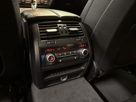 BMW 520d 30 of 30