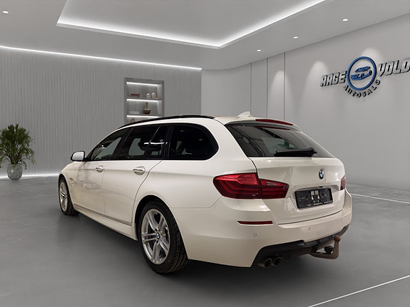 BMW 520d 10 of 30