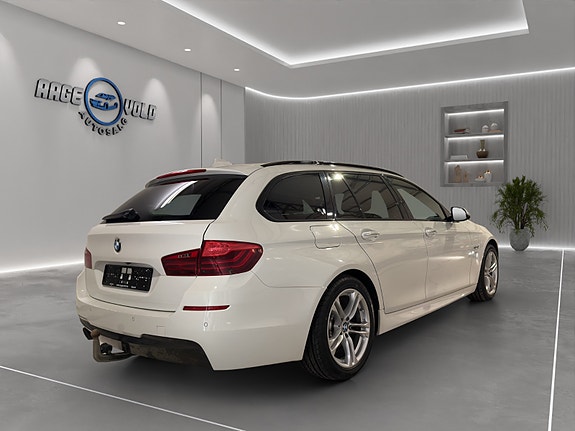 BMW 520d 11 of 30