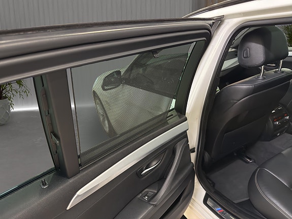 BMW 520d 27 of 30