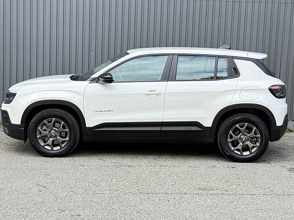 Jeep Avenger 6 of 30