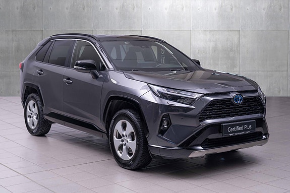 Toyota RAV4 7 of 20