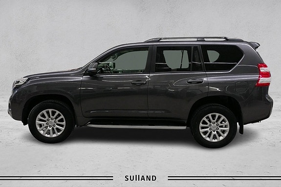 Toyota Land Cruiser 2 of 19